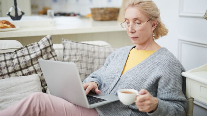 Beginning your caregiver journey for a loved one with dementia