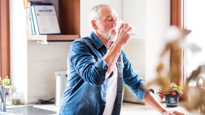 protecting elderly from sun stroke