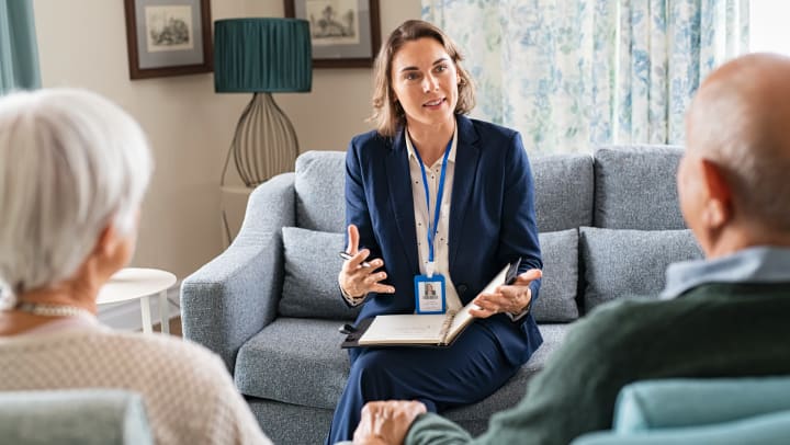 Evaluating memory care for a loved one with Alzheimers Anthem Memory Care