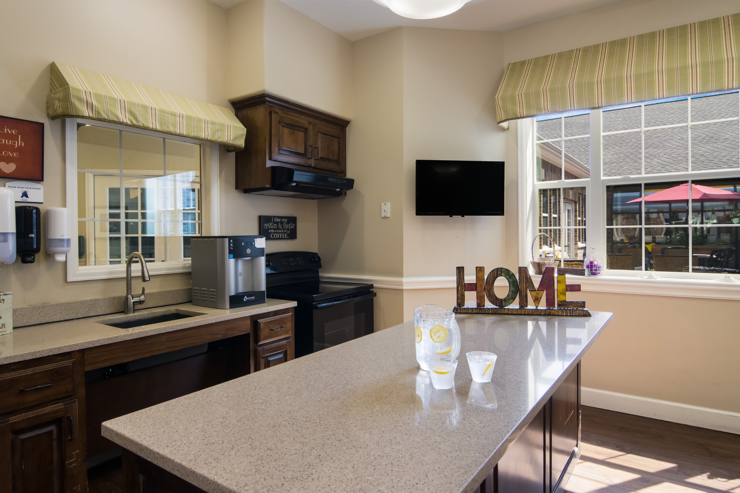 Memory Care at Churchill Place Memory Care in Glen Ellyn, Illinois