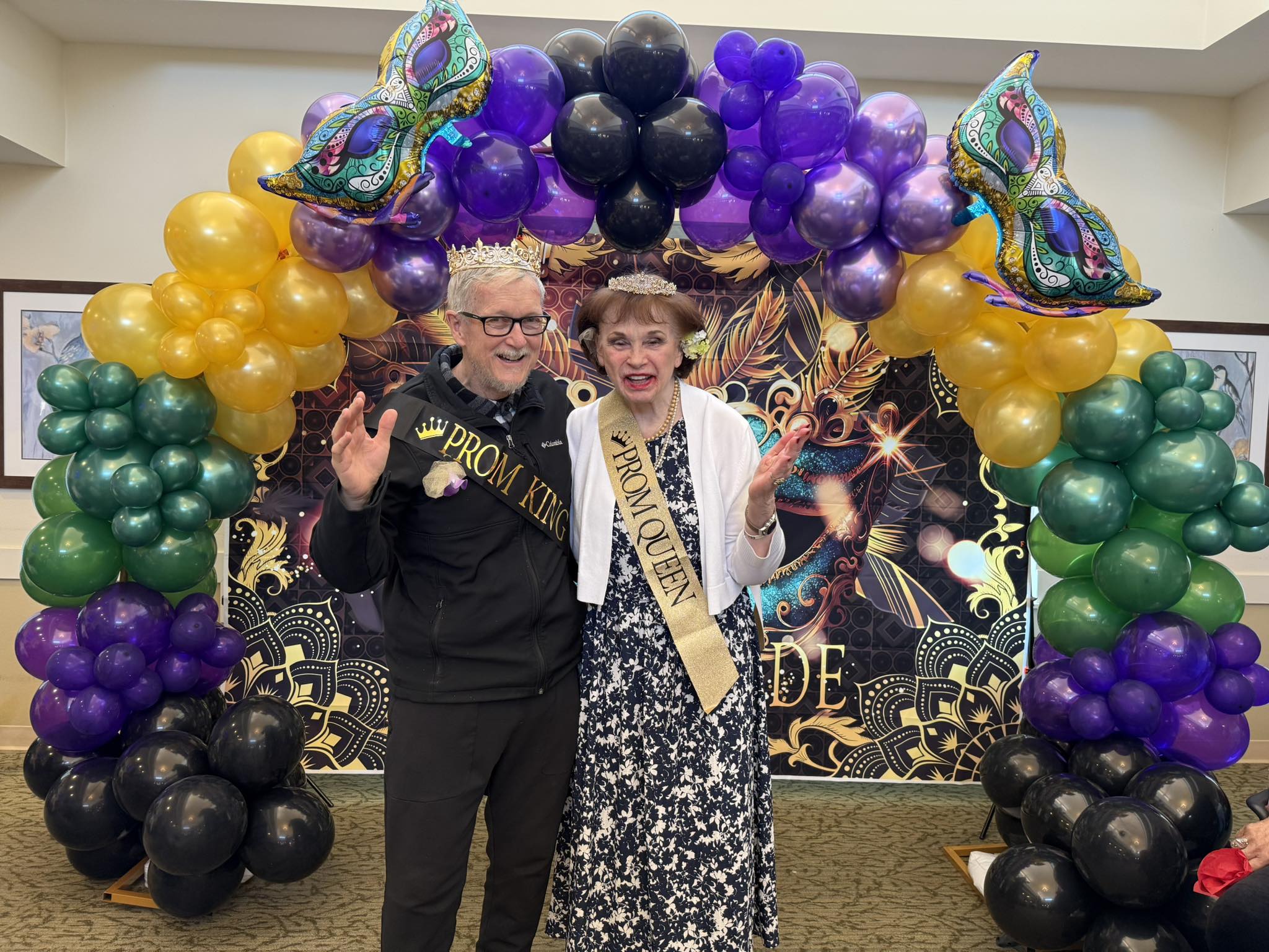 Vineyard Place Memory Care holds a Masquerade Prom